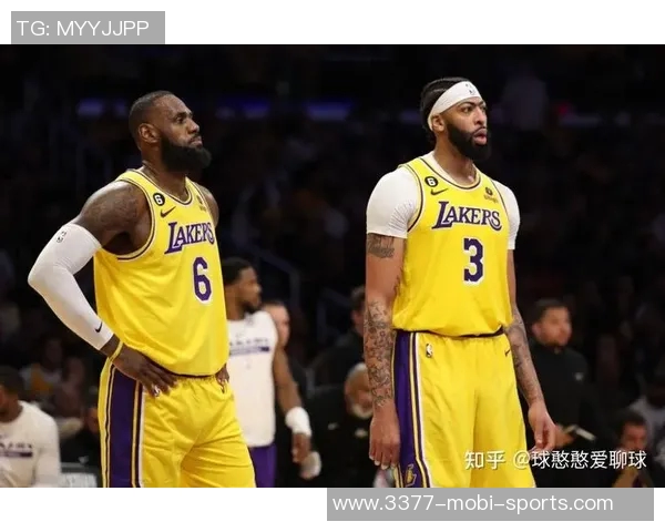 浓眉若被交易将寻求提前续约合同引发关注剩余合同价值17537亿 浓眉若被交易将寻求提前续约合同引发关注剩余合同价值17537亿